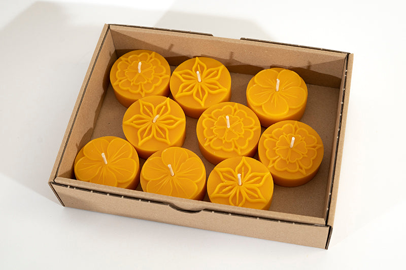 Maxi Teelichter aus Bienenwachs I Blumen 3 Stück